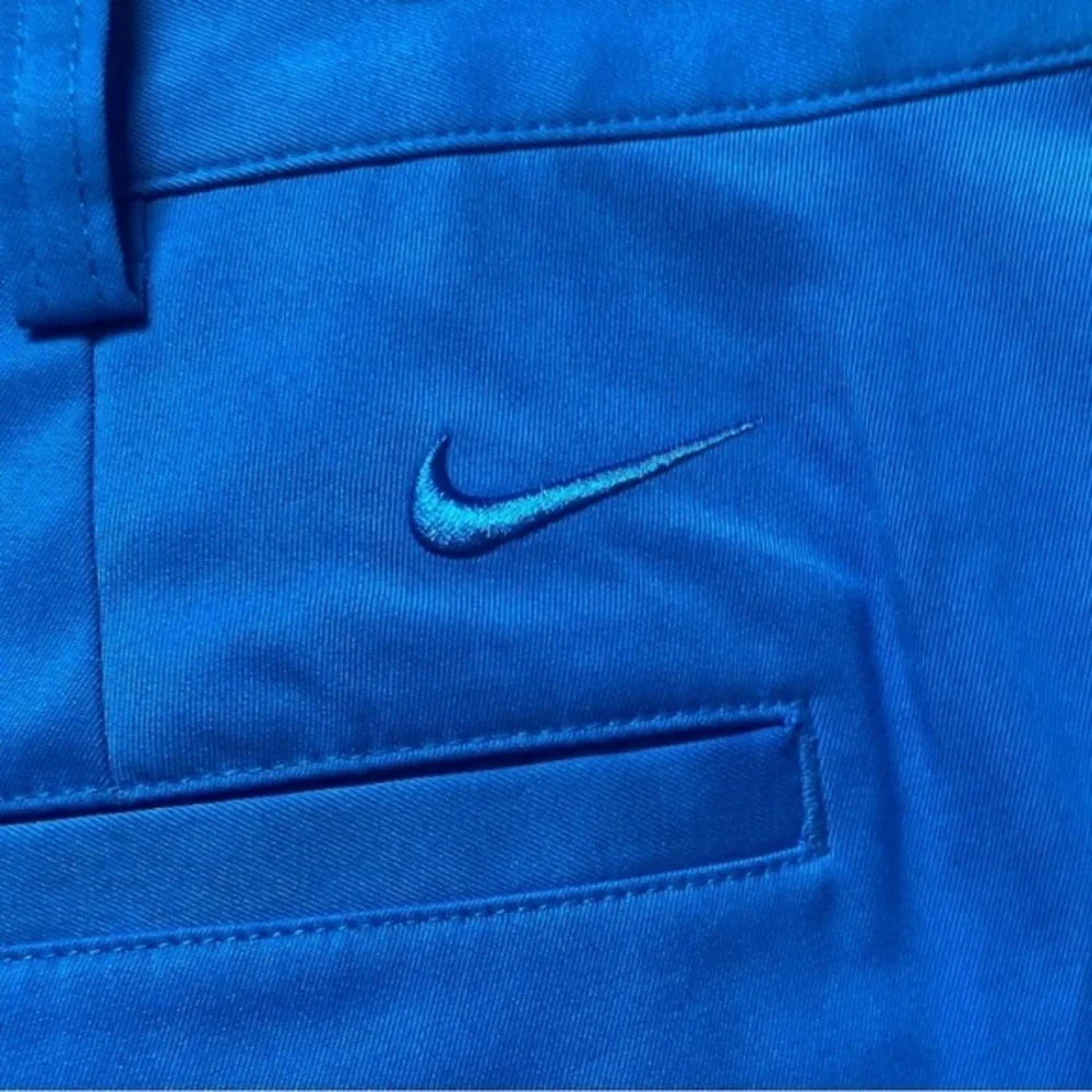 Nike Golf Dri-FIT Mens Pants 34x32‎ Electric Blue Flat Front Performance Swoosh